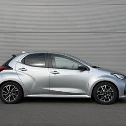 Toyota Yaris 1.5 116H BVA DESIGN 116 CH 1RE MAIN GARANTIE CONSTRUCTEUR 07/27 SUIVI TOYOTA Pornichet