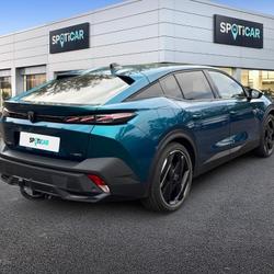 Peugeot 408 408 PHEV 225 e-EAT8 First Edition Naves