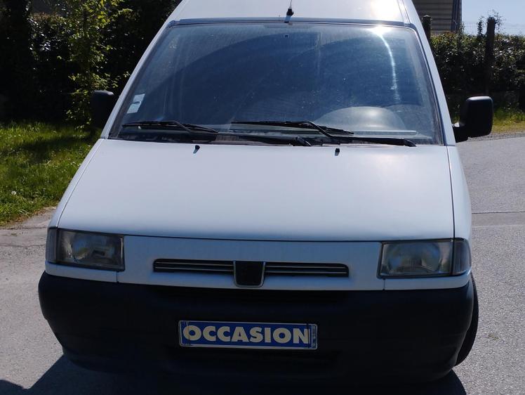 Peugeot Expert  - 4 990 €