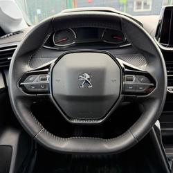 Peugeot 208 BlueHDi 100 Active Pack *2023*5places* Saint-Herblain