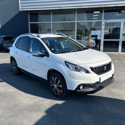 Peugeot 2008 1.2 VTI 82 CH STYLLE Saint-Barth&eacute;lemy-d'Anjou