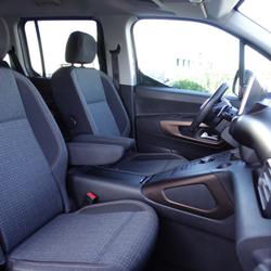 Peugeot Rifter STANDARD 130CH EAT8 GT LINE + VISIOPARK 1/ROUE DE SECOURS/GARANTIE 12 MOIS Connerr&eacute;
