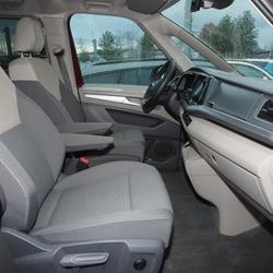 Volkswagen Multivan T7 - Life - eHybrid - Toit pano - Camera 360&deg; - 6685 kms ... Franqueville-Saint-Pierre