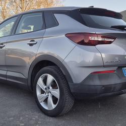 Opel Grandland 1.6 D 120 ch ECOTEC Edition Les Garennes sur Loire