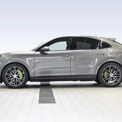 Porsche Cayenne E-HYBRID COUP&Eacute; Quimper