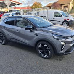 Renault Captur 1,8Etechn160cv Techno occasion - Marlhes - photo 2/8
