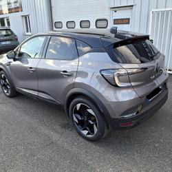 Renault Captur 1,8Etechn160cv Techno occasion - Marlhes - photo 3/8