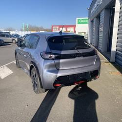 Peugeot 208 BLUEHDI 100 S&S GT occasion - Machecoul-Saint-M&ecirc;me - photo 2/10