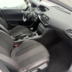 Peugeot 308 SW phase 1 BlueHDi 100 BVM6 Active Saint-Herblain