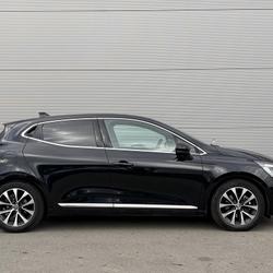 Renault Clio 5 5 V 1.6 E-TECH 145 CH TECHNO BVA / CARPLAY 1RE MAIN Pornichet