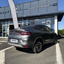 Renault Arkana Evolution mild hybrid 140 EDC -22 Le Blanc