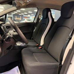 Renault Zoe Renault ZOE E-Tech &eacute;lectrique &eacute;quilibre R110 - 22B ACHAT-INTEGRAL // 1ERE MAIN Nantes