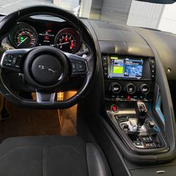 Jaguar F-Type COUPE 2.0L  300ch R-DYNAMIC CAMERA DE RECUL Le Versoud