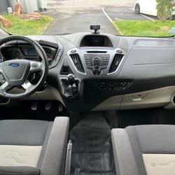 Ford Tourneo Custom 2.2 TDCI 125CH L1H1 300 CUSTOM // ATTELAGE // 8 PLACES // CLIM Nantes