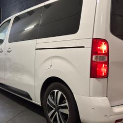 Peugeot Traveller SANS MALUS - 2.0 BLUEHDI 180CH BUSINESS PACK EAT8 - CARPLAY - ATTELAGE RDSO - ENTRETIEN A JOUR Pornichet