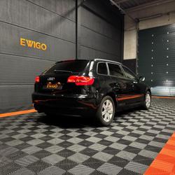 Audi A3 SPORTBACK 1.2 TFSI 105Ch AMBIENTE S-TRONIC - SIEGES CHAUFFANTS - XENON - RADARS AV/AR - CLIM BI-ZONE Mons-en-Bar&oelig;ul