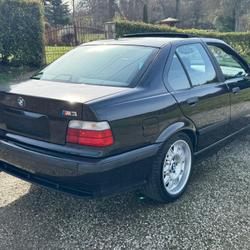 BMW M3 3.2 E36 321ch 4 PORTES - TOIT OUVRANT Ampuis