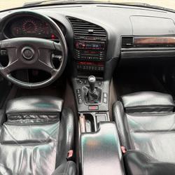 BMW M3 3.2 E36 321ch 4 PORTES - TOIT OUVRANT Ampuis
