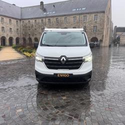 Renault Trafic combi FOURGON 2.0 BLUEDCI 110 CH L1H1 CONFORT / ENTRETIEN CONSTRUCTEUR / R&Eacute;GULATEUR & LIMITEUR DE VITESSE Quimper