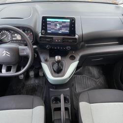 Citroen Berlingo XL GENERATION-III COMBI 1.5 BLUEHDI 130 FEEL START-STOP Bordeaux