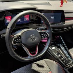 Volkswagen Golf 8 2.0 TSI 300CH DSG7 GTI CLUBSPORT-T.O-HARMAN KARDON-CARPLAY-SIEGES/VOLANT CHAUFFANTS La M&eacute;zi&egrave;re