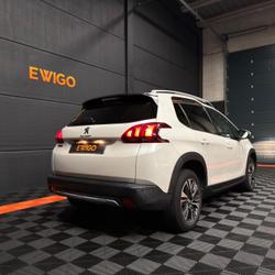 Peugeot 2008 I 1.2 110CH ALLURE - CAM DE RECUL - CAR PLAY ANDROID  - CLIM BI-ZONE - RADAR AV/AR - GARANTIE 6 MOIS Mons-en-Bar&oelig;ul