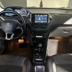 Peugeot 2008 GENERATION-I 1.2 PURETECH 110 ALLURE BVA / COURROIE OK / CARPLAY Grisolles