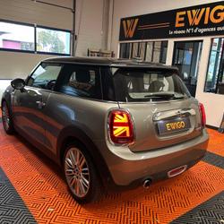 Mini Mini 1.5 135 COOPER BVA CONTOLE TECHNIQUE OK ET REVISION COMPLETE EFFETUEE Fr&eacute;jus