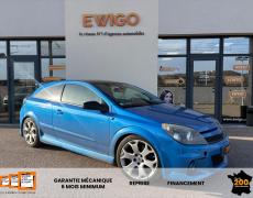 Opel Astra Ampuis