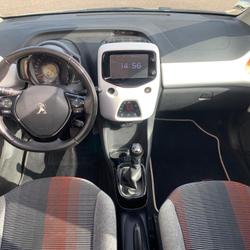 Peugeot 108 1.2 VTI 80CH ROLAND GARROS/ CAMERA / TOIT OUVRANT Ampuis