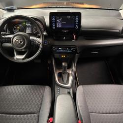 Toyota Yaris 1.5 114H 90 HYBRID DYNAMIC - BOITE AUTOMATIQUE - CAMERA DE RECUL - CARPLAY - 2 PNEUS AVANT NEUFS Sarzeau