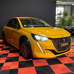 Peugeot e-208 ELECTRIC 136 CH 50 KWH ALLURE PACK / CARPLAY / CAMERA DE RECUL / ENTRETIEN CONSTRUCTEUR Quimper
