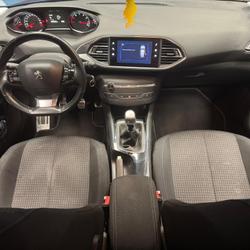 Peugeot 308 II Phase 2 1.2 PURETECH 110ch STYLE H&oelig;nheim