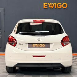 Peugeot 208 GENERATION-I 1.2 VTI 80 STYLE DISTRIBUTION NEUVE + ENTRETIEN PEUGEOT P&eacute;ronnas