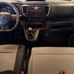 Toyota Proace verso 1.5 D4D 120 MEDIUM L1 // 9 PLACES // ATTELAGE // ENTRETIEN CONSTRUCTEUR // 1 SEUL CONDUCTEUR Nantes