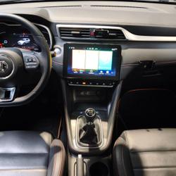 MG ZS 1.0 T-GDI 110CH LUXURY / TOIT OUVRANT / SIEGES CHAUFFANTS/ CARPLAY La M&eacute;zi&egrave;re