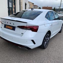 Skoda Octavia 1.4 TSI PHEV iV 245 ch DSG6e RS - Si&egrave;ge chauffant - cam&eacute;ra de recul Ampuis