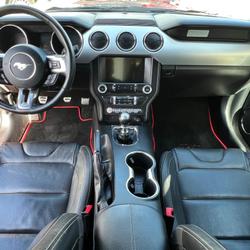 Ford Mustang COUPE 5.0 420 GT SIEGES RECARO / INT CUIR / ECHAPPEMENT SCORPION Redon