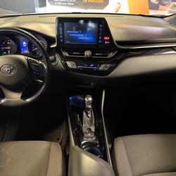 Toyota C-HR 1.8 HSD 122 H 100 FULL-HYBRID BVA // CAM&Eacute;RA DE RECUL // SI&Egrave;GES CHAUFFANTS Nantes
