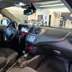 Alfa Romeo Mito 1.4 TB 140 Super BVA COURROIES CHANGEES Perpignan