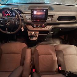 Renault Trafic combi COMBI 2.0 DCI 150ch 9 places RED EDITION H&oelig;nheim