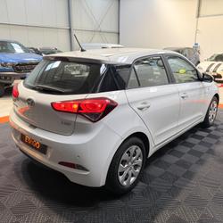 Hyundai i20 1.2 85ch EA-SPORTS / ENTRETIEN COMPLET Lorient