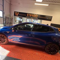 Renault Clio 5 1.6 E-TECH 145H 95 HYBRID FULL-HYBRID 1.2KWH ESPRIT ALPINE BVA Fr&eacute;jus