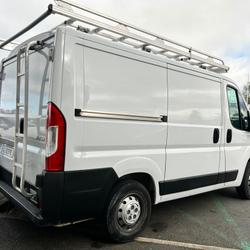 Autres Peugeot FOURGON 2.2 BLUEHDI 120 ch L1H1 TVA r&eacute;cup&eacute;rable 15 825 &euro; HT R&eacute;gulateur de vitesse Start And Stop Castres