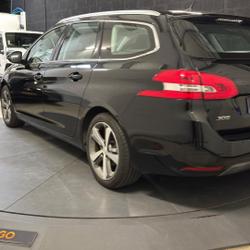 Peugeot 308 SW Phase 2 GENERATION-II SW 1.2 PURETECH 130CH ALLURE - DISTRI OK & ENTRETIEN CONSTRUCTEUR A JOUR - 1ERE MAIN Pornichet