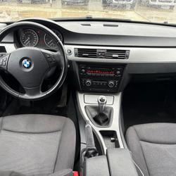 BMW Serie 3 TOURING 2.0 320 I 150 CONFORT Andr&eacute;zieux-Bouth&eacute;on