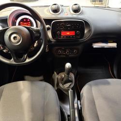Smart Fortwo 1.0 T 60ch BLACK PASSION / PREMI&Egrave;RE MAIN / ENTRETIEN COMPLET Lorient