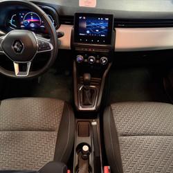 Renault Clio 5 1.6 E-TECH 145 CH FULL HYBRID 1.2 KWH EVOLUTION BVA // CAM&Eacute;RA DE RECUL // APPLE CARPLAY Nantes