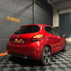 Peugeot 208 I 1.2 110Ch GT LINE - FAIBLE KILOMETRAGE - JANTES ALU 17" - TOIT PANO - CAM DE RECUL - PEDALIER ALU Mons-en-Bar&oelig;ul