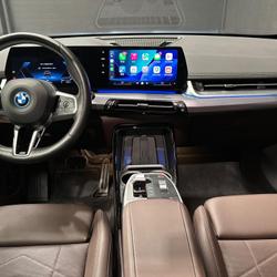 BMW X1 E-DRIVE 20 204Ch M-SPORT - HARMAN KARDON - TOIT PANO - SELLERIE VEGANZA MARRON - SI&Egrave;GE M&Eacute;MOIRE ELEC Mons-en-Bar&oelig;ul